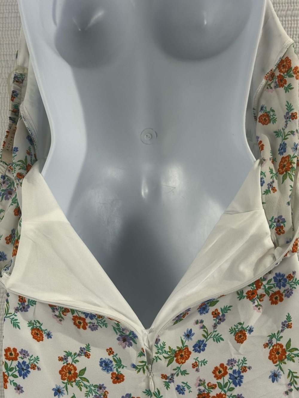 NWT Floral Halter Jumpsuit Cottagecore Boho Wide Leg Romper Active USA Small - Picture 7 of 11